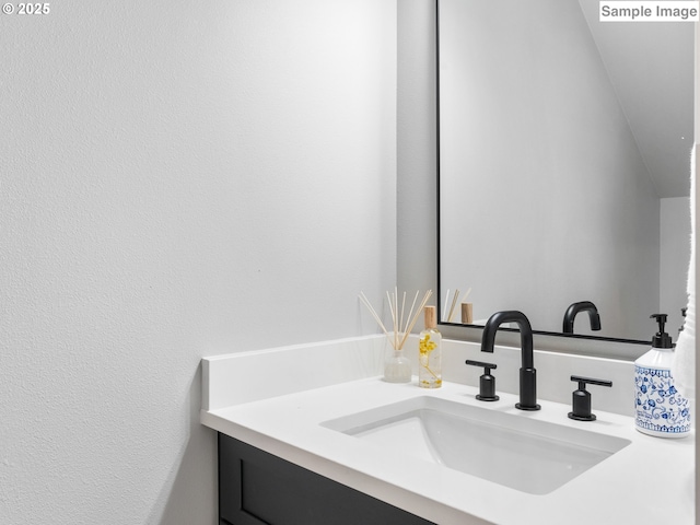 7195 SE Crystal Springs Blvd Unit 7, Portland, OR 97206 - bathroom with vanity