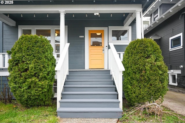 4131 NE Cleveland Ave, Portland, OR 97211 - view of exterior entry with covered porch