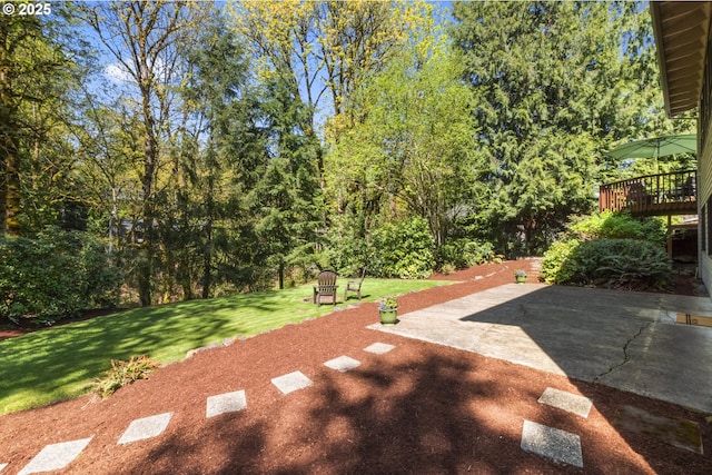 18805 Parkwood Pl, West Linn, OR 97068 - rear view of house with a deck and a lawn