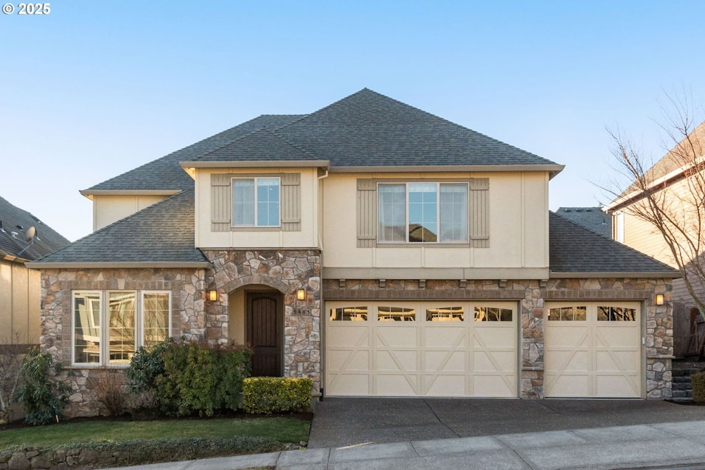 view of front of house featuring a garage