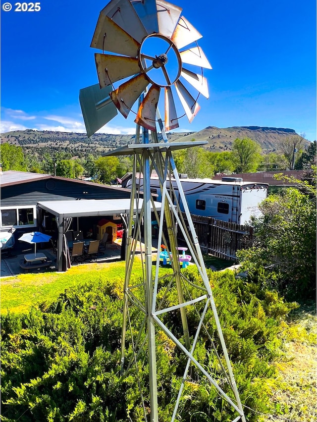 858 E Main St, John Day, OR 97845 - exterior view of a mountainous background