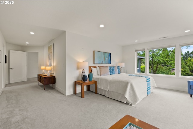 927 SW Maplecrest Ct, Portland, OR 97219 - bedroom with recessed lighting, baseboards, and light carpet