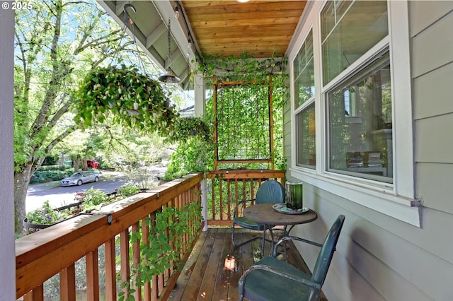 9115 N Richmond Ave, Portland, OR 97203 - deck featuring a porch