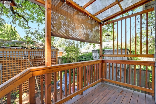 9115 N Richmond Ave, Portland, OR 97203 - view of wooden deck