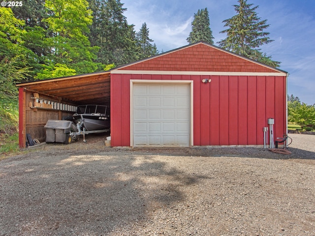 21800 S Green Mountain Rd, Colton, OR 97017 - garage featuring a detached garage and driveway
