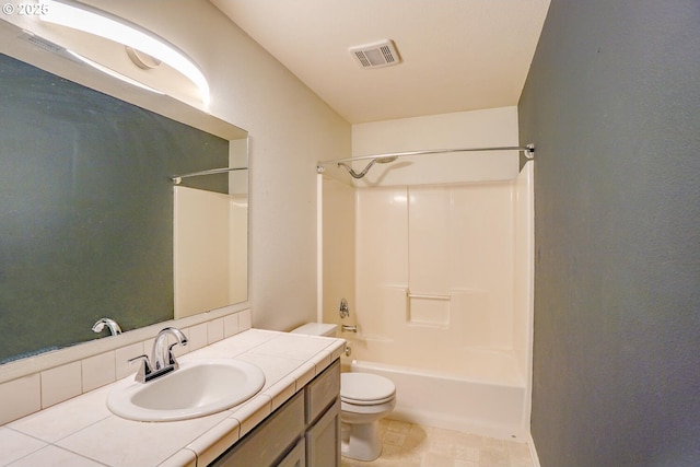 2301 NW 15th St, Battle Ground, WA 98604 - full bathroom featuring vanity, visible vents, toilet, and shower / washtub combination