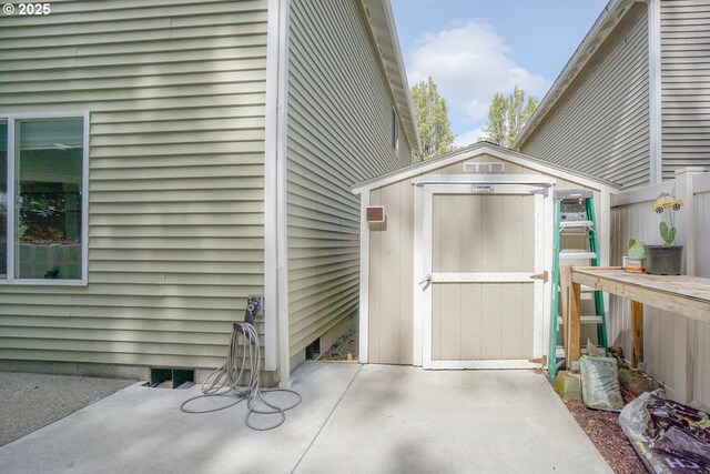2301 NW 15th St, Battle Ground, WA 98604 - view of shed featuring fence