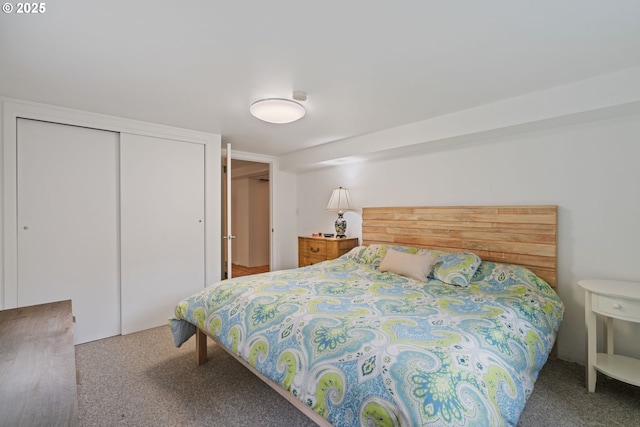 9004 SW 36th Ave, Portland, OR 97219 - bedroom with carpet flooring and a closet