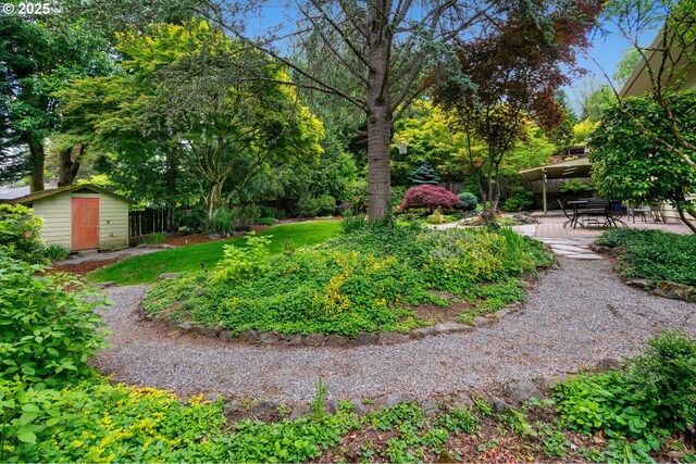 9004 SW 36th Ave, Portland, OR 97219 - view of yard featuring a patio area