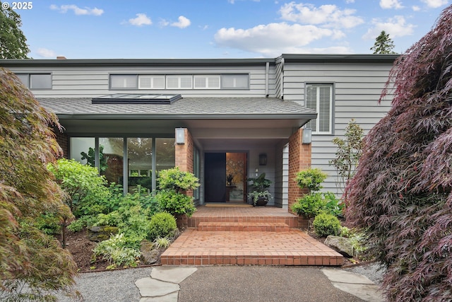 1890 S Greenwood Rd, Portland, OR 97219 - view of doorway to property