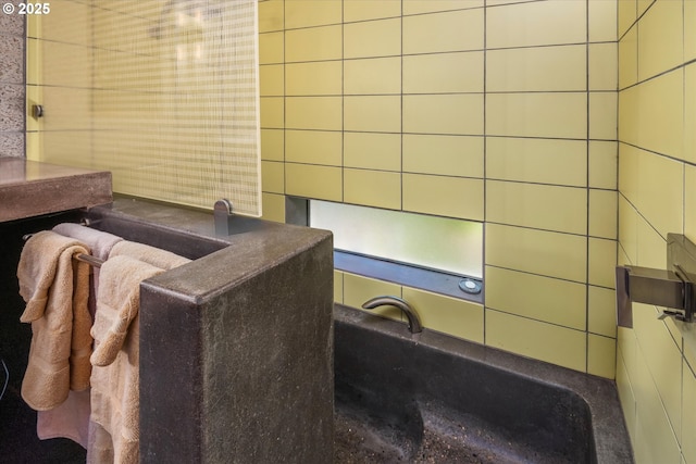 49348 Mckenzie Hwy, Vida, OR 97488 - home theater room with tile walls and a sink