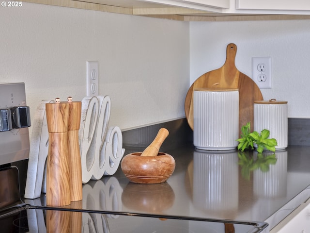 521 Kakela Rd, Winlock, WA 98596 - kitchen view
