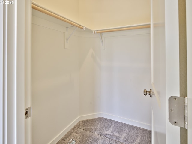 521 Kakela Rd, Winlock, WA 98596 - spacious closet featuring carpet floors