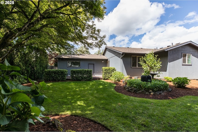 2416 SW 23rd Cir, Troutdale, OR 97060 - view of front of house featuring a front lawn