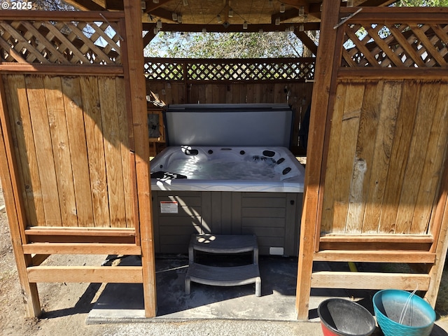 160 NW Logan Dr, Hermiston, OR 97838 - view of patio with a hot tub