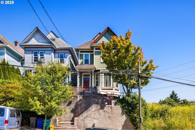 view of front of home