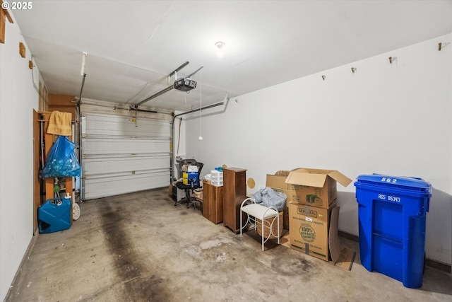 562 SW Eastman Pkwy, Gresham, OR 97080 - garage featuring a garage door opener