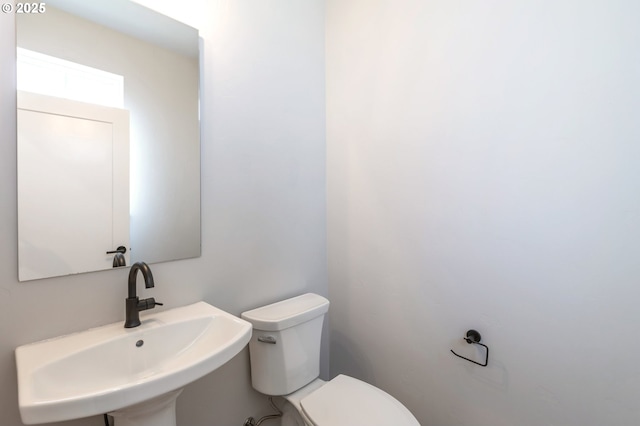 4111 SE Century Blvd, Hillsboro, OR 97123 - half bath featuring toilet and a sink