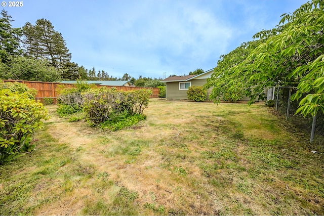 745 N 8th St, Lakeside, OR 97449 - view of yard