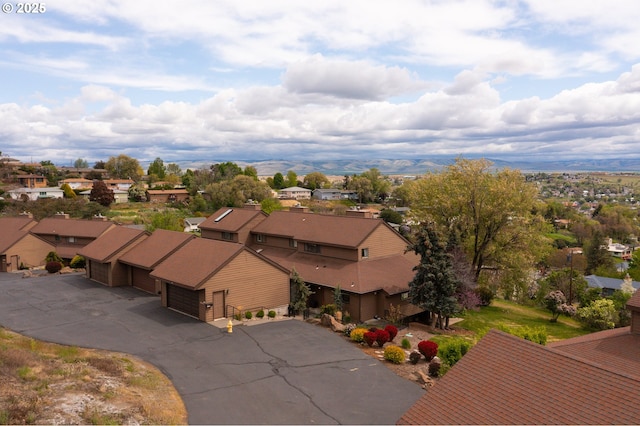 drone / aerial view with a residential view