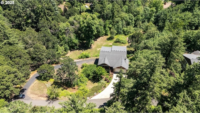 862 NW Edgewood Pl, Albany, OR 97321 - aerial view of property and surrounding area featuring a forest