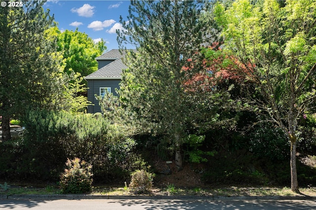 view of property exterior