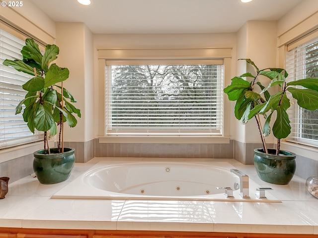 bathroom featuring a bathtub