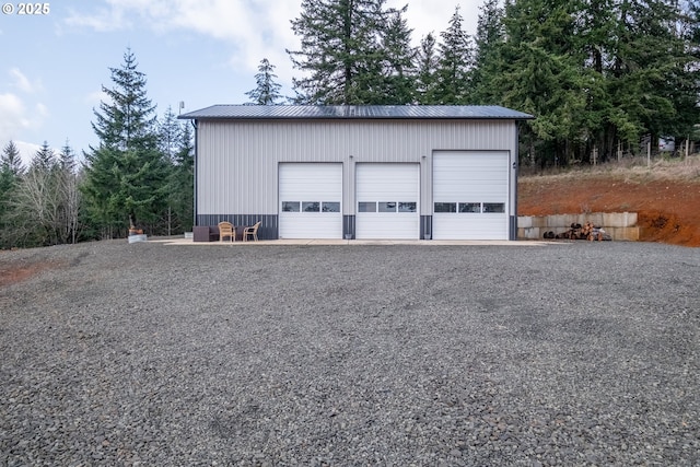 view of detached garage