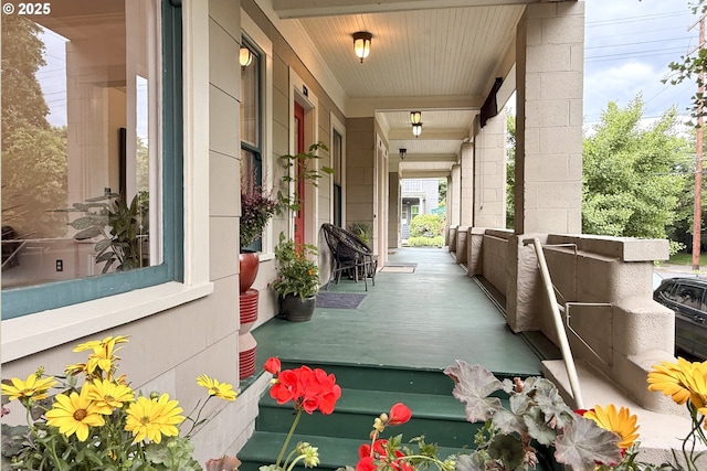 1330 SE 14th Ave SE, Portland, OR 97214 - view of covered porch