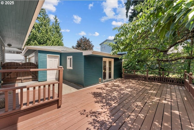 7406 N Fiske Ave, Portland, OR 97203 - wooden terrace featuring french doors