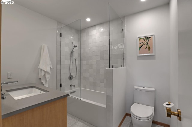 bathroom with baseboards, toilet, bathtub / shower combination, speckled floor, and recessed lighting