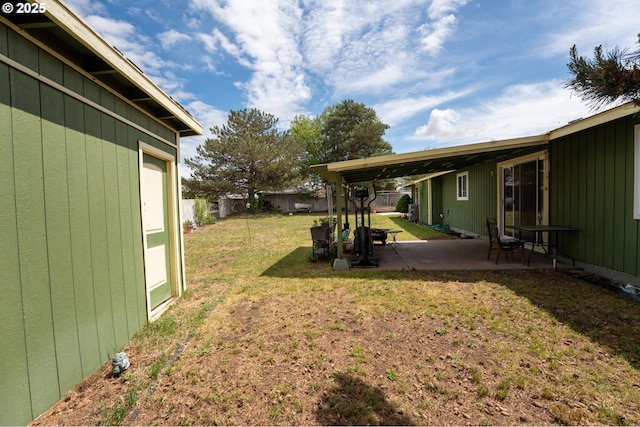 1630 SW Riverhill Dr, Hermiston, OR 97838 - view of yard featuring a patio