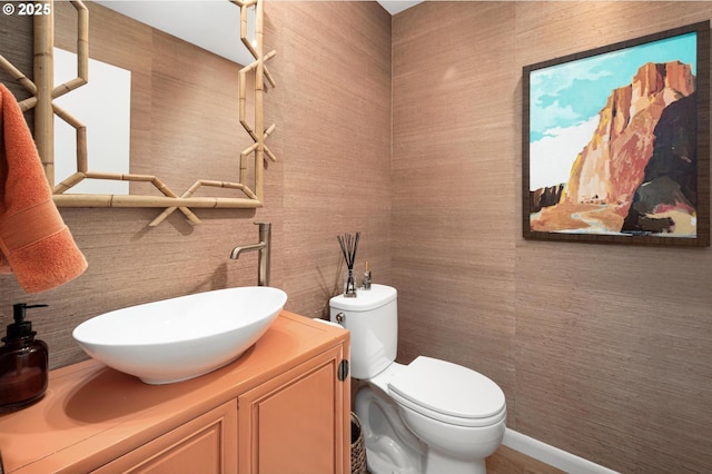 2631 SW Sherwood Dr, Portland, OR 97201 - bathroom with toilet and vanity