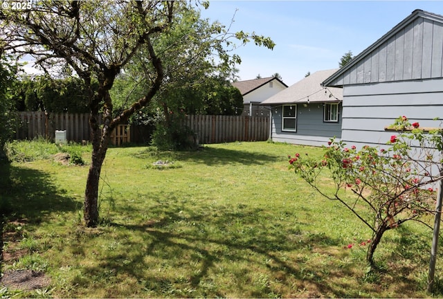 550 NE 20th Dr, Gresham, OR 97030 - view of yard