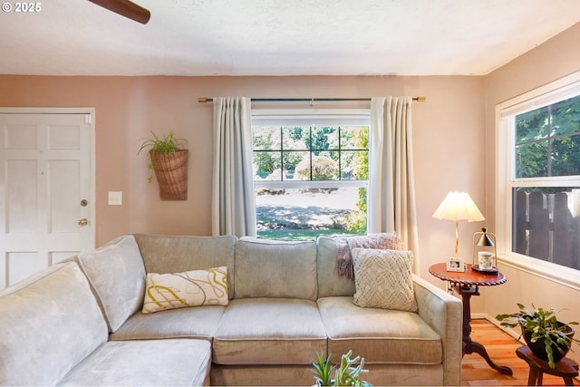 3374 Pioneer Dr, Salem, OR 97302 - living area with wood finished floors and ceiling fan