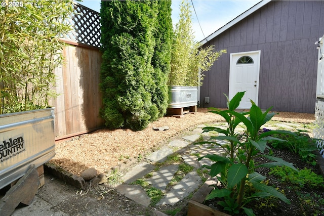 4820 SE Haig St, Portland, OR 97206 - view of yard with fence