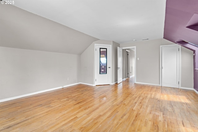 4715 N Willamette Blvd, Portland, OR 97203 - bonus room with vaulted ceiling and light wood-style flooring