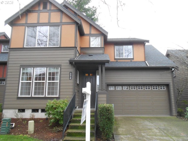 view of front of property featuring a garage