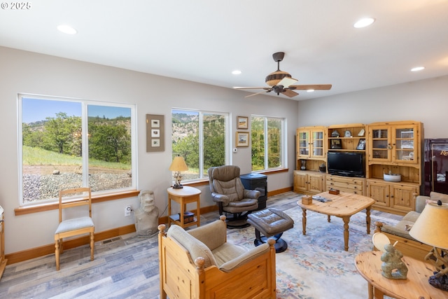 6065 Cherry Heights Rd, The Dalles, OR 97058 - living room with plenty of natural light, recessed lighting, light wood finished floors, baseboards, and ceiling fan