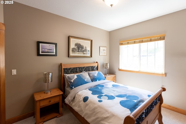 6065 Cherry Heights Rd, The Dalles, OR 97058 - carpeted bedroom with baseboards