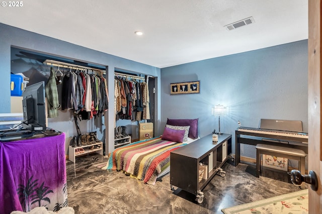 20700 SW Cherry Hill Rd, Sheridan, OR 97378 - bedroom featuring multiple closets and a textured wall