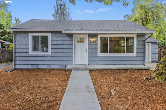 1489 Mckinley Ct, Eugene, OR 97402 - ranch-style home with a shingled roof