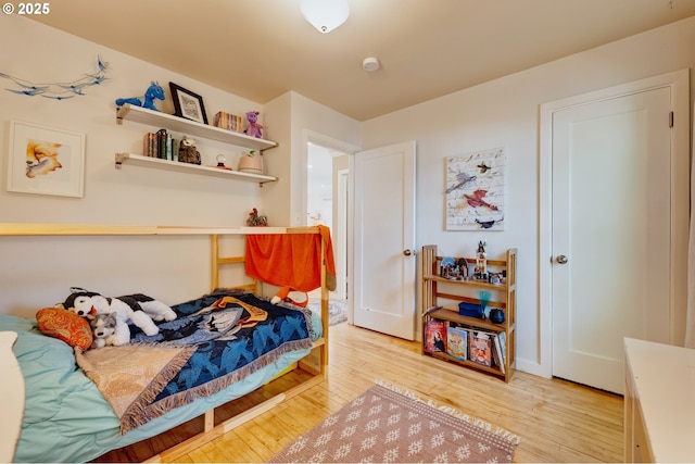 12545 SW Fairfield St, Beaverton, OR 97005 - bedroom featuring light wood finished floors