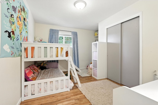 3216 Oakcrest Dr, Forest Grove, OR 97116 - bedroom with wood finished floors and a closet