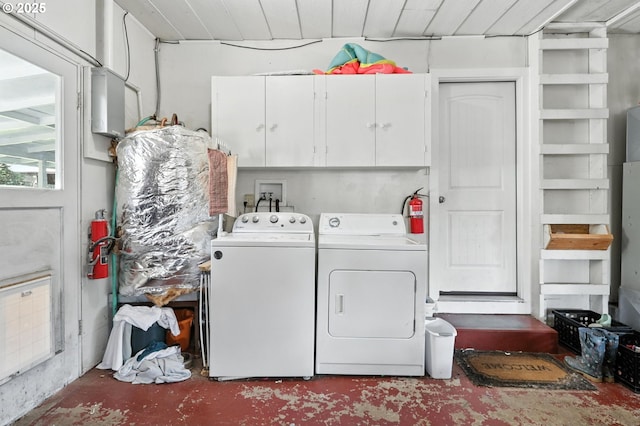 3216 Oakcrest Dr, Forest Grove, OR 97116 - washroom featuring cabinet space and washing machine and dryer