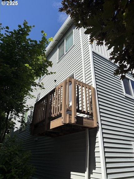 217 NE 146th Ave, Portland, OR 97230 - view of home's exterior
