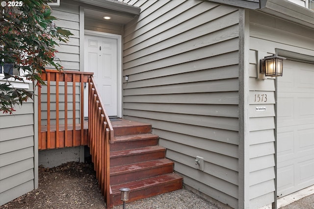 1573 SE 67th Ave, Hillsboro, OR 97123 - doorway to property with a garage