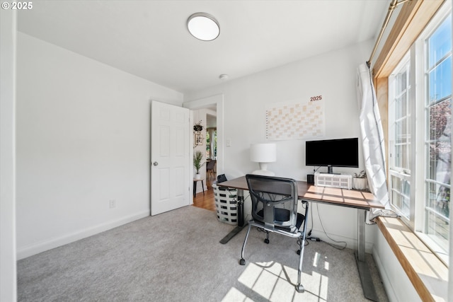 2055 N Alberta St, Portland, OR 97217 - carpeted office space featuring baseboards