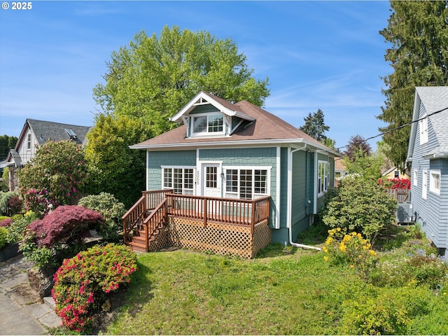 2055 N Alberta St, Portland, OR 97217 - back of house with a deck and a yard