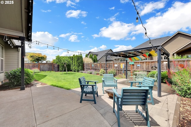 323 Argon Ave, Eugene, OR 97404 - fenced backyard featuring a patio